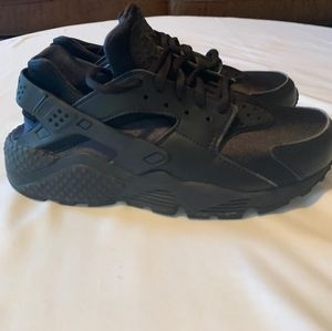 Nike Huarache Kids Black on Black